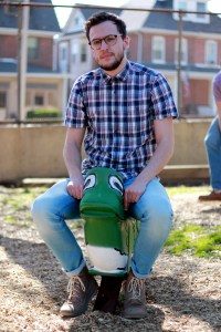 Tom rides melodies and playground dinos.